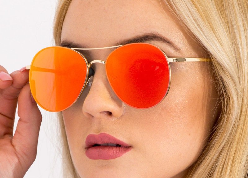 Jak słońce działa na nasze oczy i jakie stosować okulary?