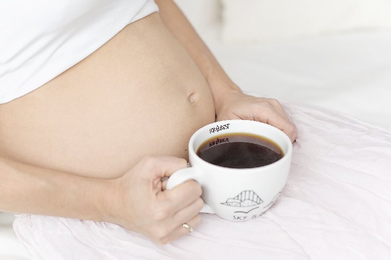 Picie kawy w ciąży
